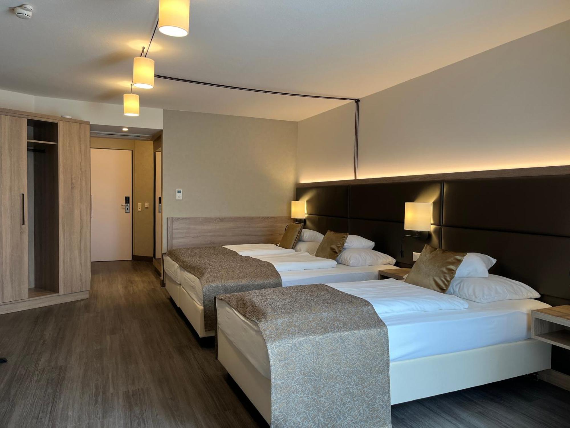 Hotel Flair Park 4*
